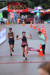 BIB: 033255, 513
                            <button type="button" onclick="openModal(5722304)" class="btn btn-primary btn-sm float-right btn-popup" data-toggle="modal" data-target=".modal-high-quality">
                        <i class="fas fa-shopping-cart"></i> Add to Cart
                    </button>
                                            <button type="button" onclick="isThisMe(5722304, true)" class="btn btn-success btn-sm float-right btn-popup btn-isme hidden" data-toggle="tooltip" data-placement="bottom" title="นี่คือรูปของคุณใช่ไหม คลิกที่นี่เพื่อเอาเข้าอัลบั้ม">
                        <i class="fas fa-plus"></i> Add to album
                    </button>
                    <button type="button" onclick="isThisMe(5722304, false)" class="btn btn-warning btn-sm float-right btn-popup btn-isnotme hidden">
                        <i class="fas fa-ban"></i> Remove from album
                    </button>